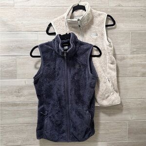 The North Face Mossbud Acacia vest from 2013 Sz Small Bundle of 2, Zip Pockets